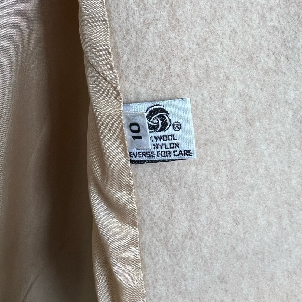 Vintage Herman Kay Tan Wool Blend Coat Classic Winter Jacket Size 10 - Picture 3 of 5